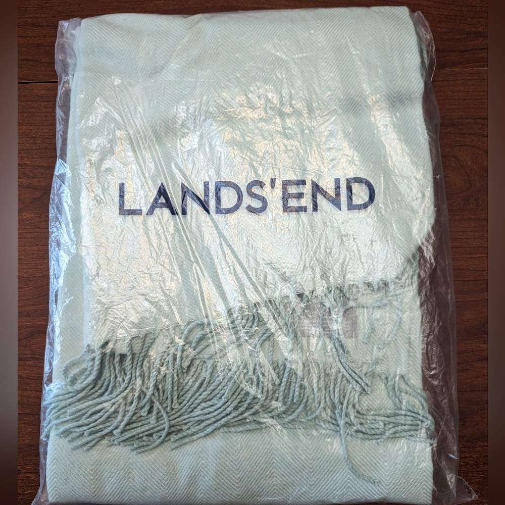 Lands End Throw